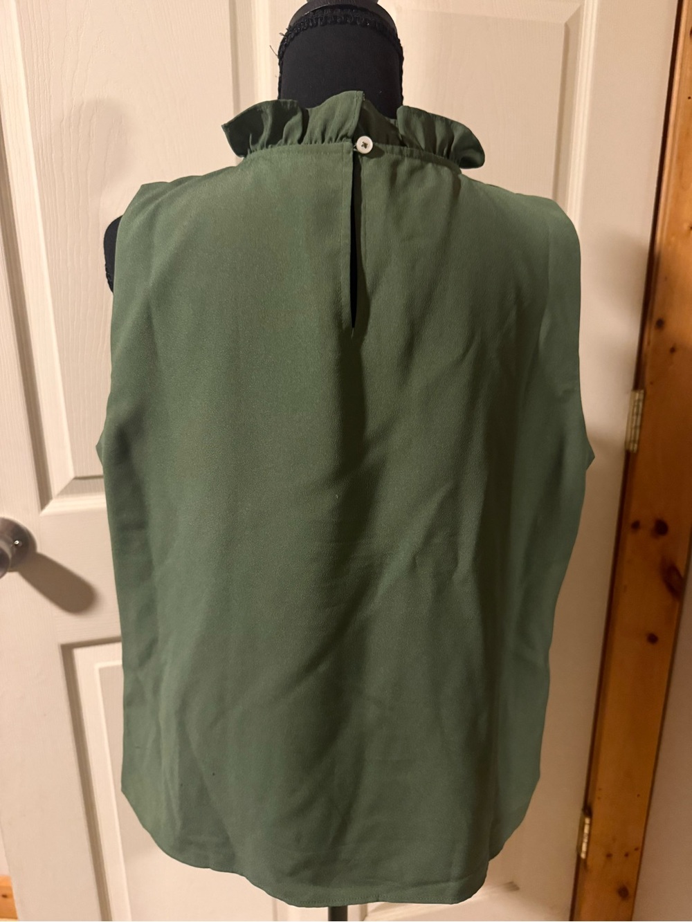 J Crew Women’s Sleeveless Ruffle-Neck Top - Olive Green, Size LP - Picture 2 of 4